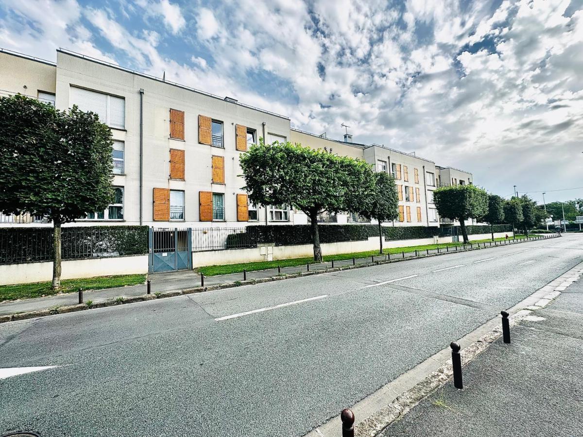 Btobed - Location Professionnelle - Appartement 4 Personnes Parking Gratuit - Proche Parc Des Expositions Et Aeroport Cdg Villepinte  Zewnętrze zdjęcie