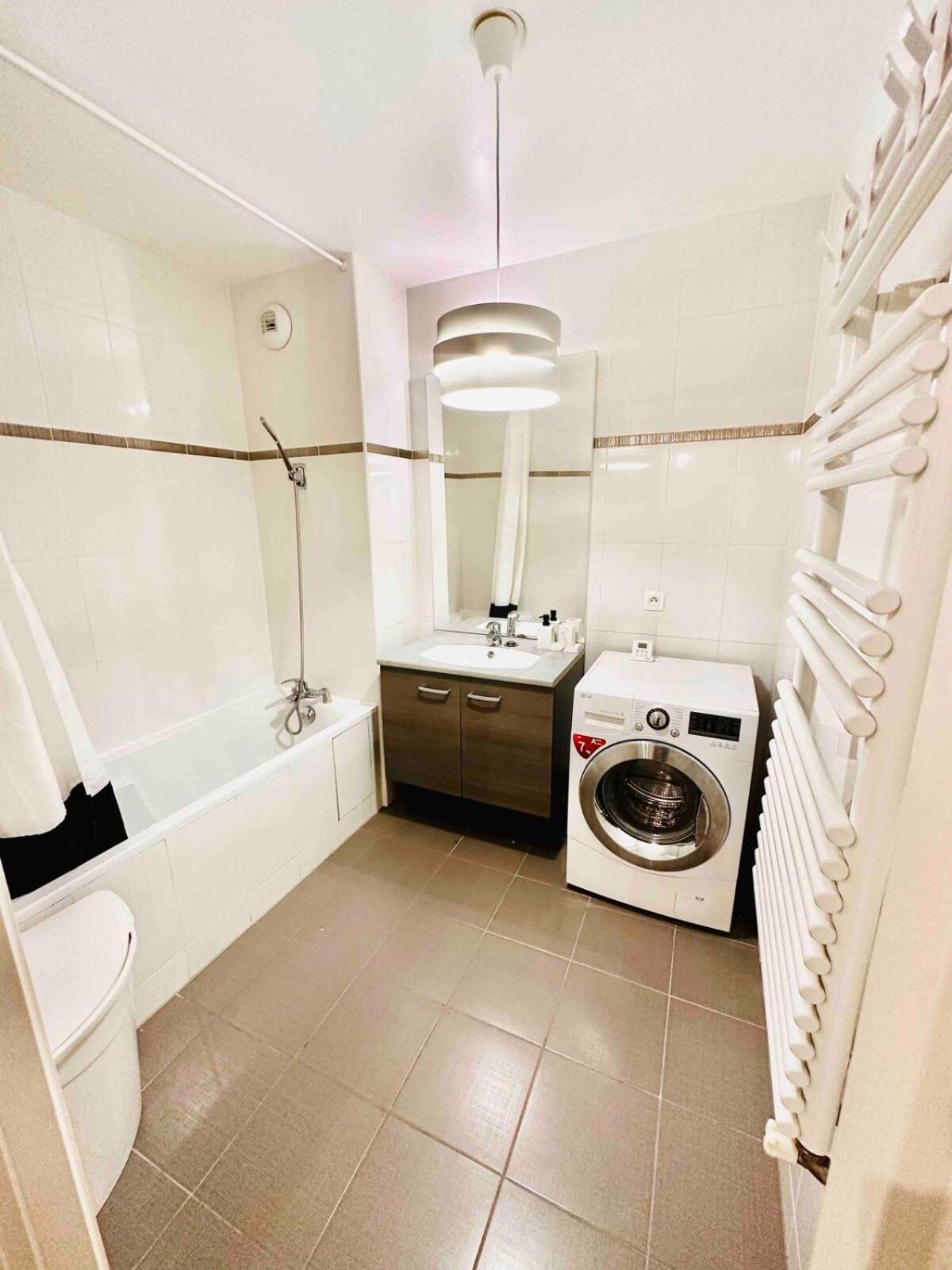 Btobed - Location Professionnelle - Appartement 4 Personnes Parking Gratuit - Proche Parc Des Expositions Et Aeroport Cdg Villepinte  Zewnętrze zdjęcie